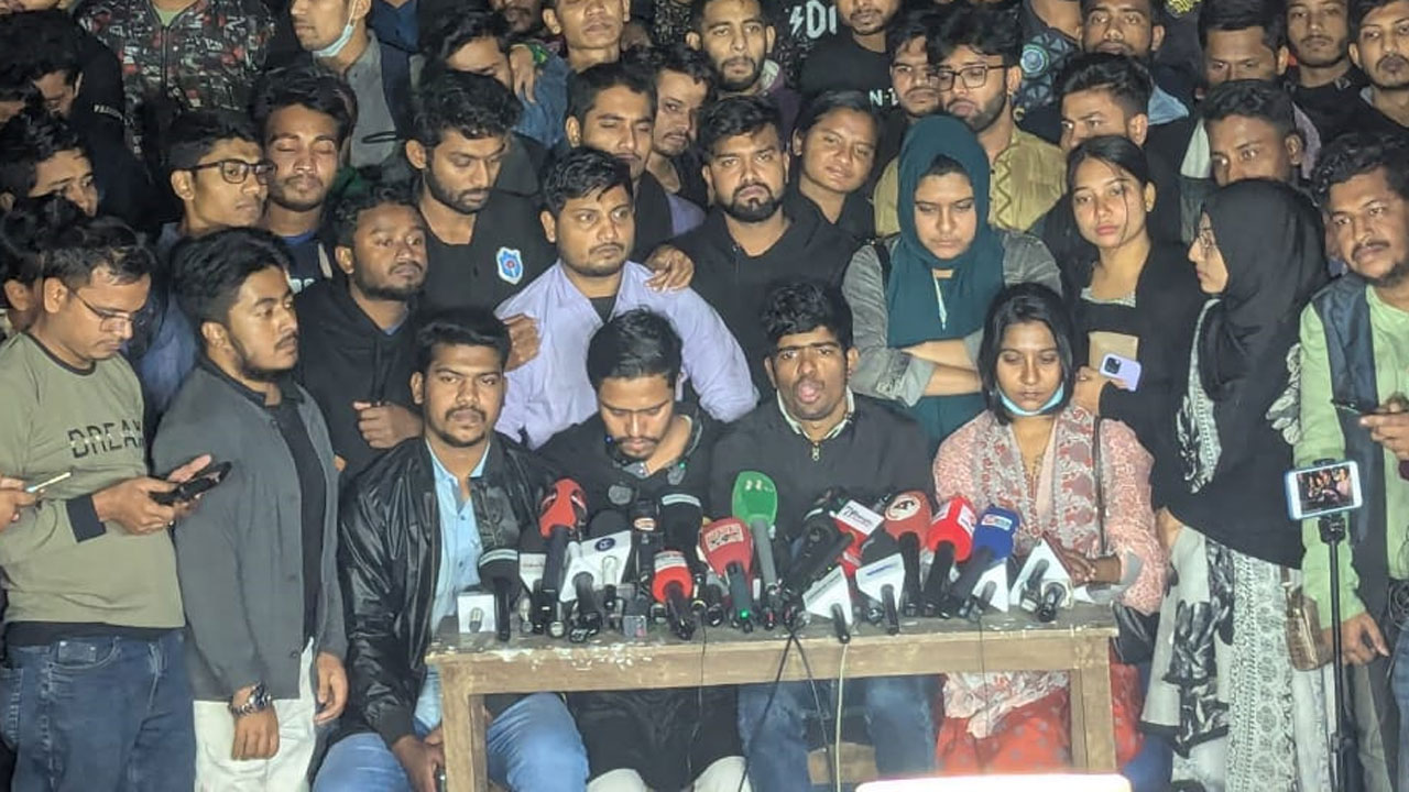 এক মাসের মধ্যে নতুন বিশ্ববিদ্যালয়ের কাজ শুরুর দাবি